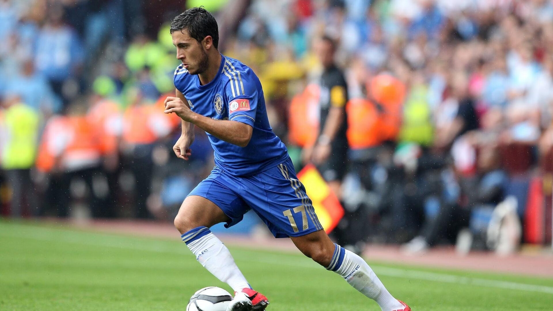 开云kaiyun-河床球员入选国家队，河床队的主场